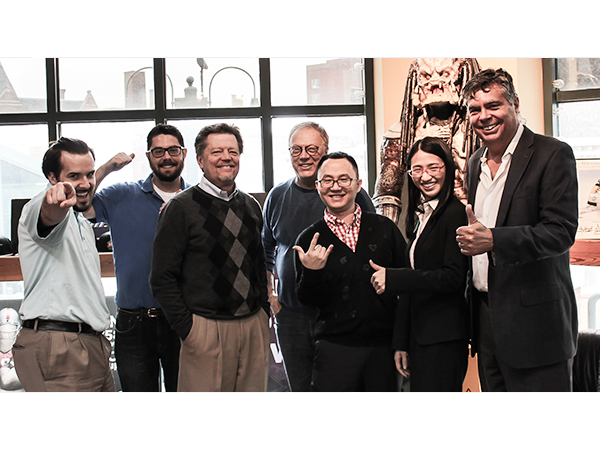 公司参加重要会议合影